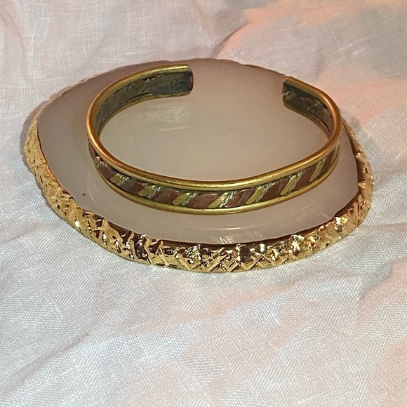 Women’s Vintage metal bracelet Gold silver and bronze - Picture 13 of 14